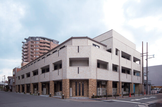 4階建耐火建築  全国初2×4工法 特別養護老人ホーム（大阪市鶴見区）